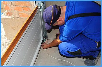 Eagle Garage Door Service Commack, NY 631-318-7076 - serv-gr-rep-37m